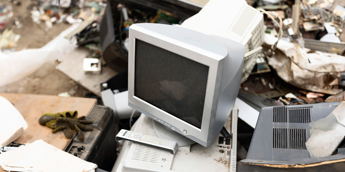 Microsoft Raises E-waste Concerns with 240 Million PCs